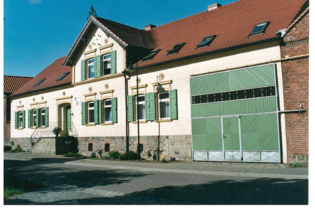 Pension Claudia Gueldenpfennig Tangermünde Esterno foto